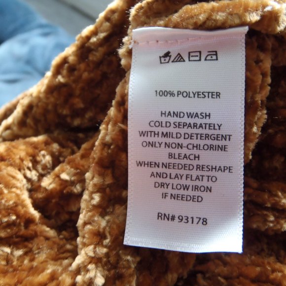 🦋 3/$15  - Max Studio Sweater - EUC - Picture 11 of 13